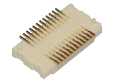 0.5A 0.5mmピッチPA6T BTBのコネクター24 Pin DC 500V PCBヘッダーのコネクター