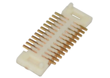 0.5A 0.5mmピッチPA6T BTBのコネクター24 Pin DC 500V PCBヘッダーのコネクター