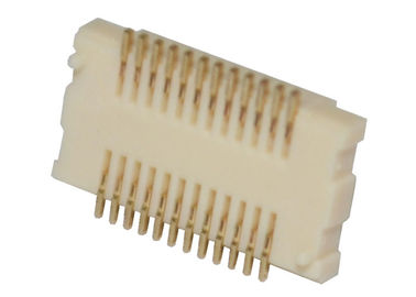 0.5A 0.5mmピッチPA6T BTBのコネクター24 Pin DC 500V PCBヘッダーのコネクター