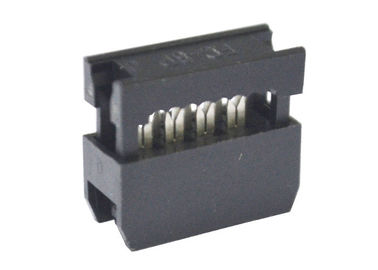 8 ピン女性IDCワイヤー サーキット ボードのリボン コネクター2.54mm PBT材料