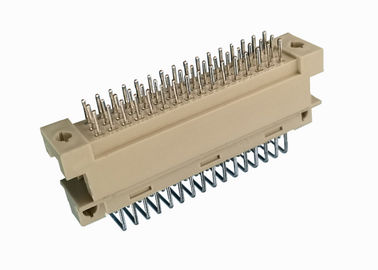 三重の列DIN 41612女性ヘッダーのコネクター3X16 ピン 48P 500V AC/Minute