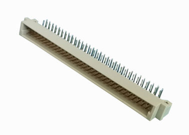 男性DIN 41612 PCBのピン コネクタ2X32 ピンの直角のタイプ ベージュ色色