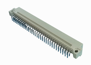 男性DIN 41612 PCBのピン コネクタ2X32 ピンの直角のタイプ ベージュ色色