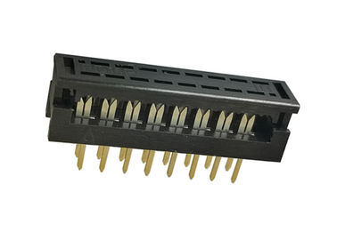 2.54mm 16 ピン IDCのコネクター男性ヘッダーUL 94V 0 60V AC/DCの操作電圧
