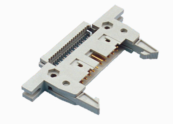 PBT PA6Tはロックとのイジェクター ヘッダーIDCのひだワイヤー20P 3Aを覆った